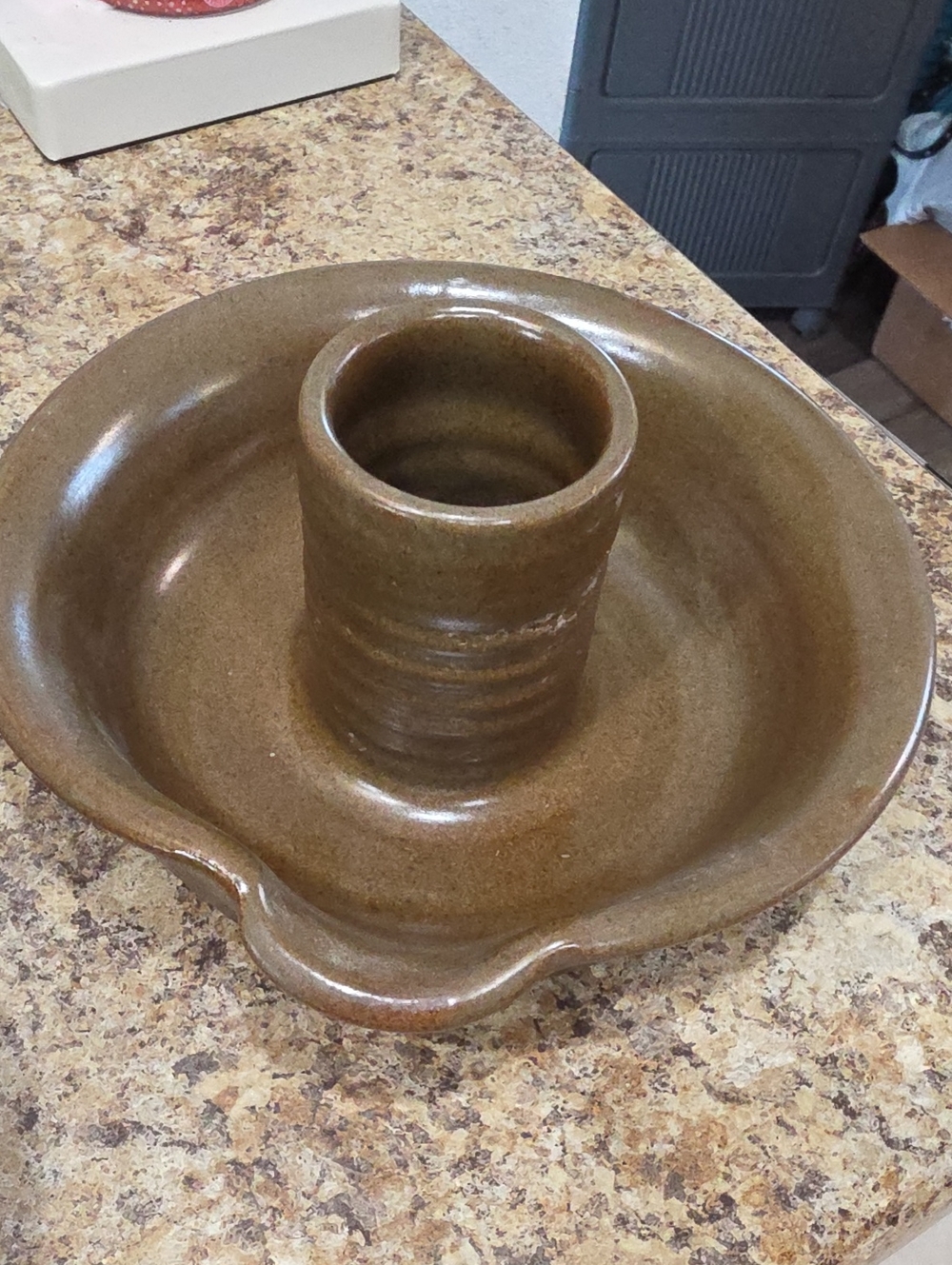 Stoneware Brown Chicken Cooker.